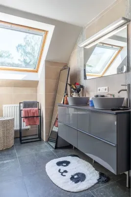 Spacious Villa with Garden and Solar Panels - Sint-Genesius-Rode - Image 2