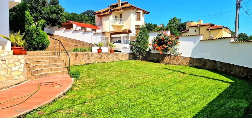 House for sale in Nesebar - Image 2
