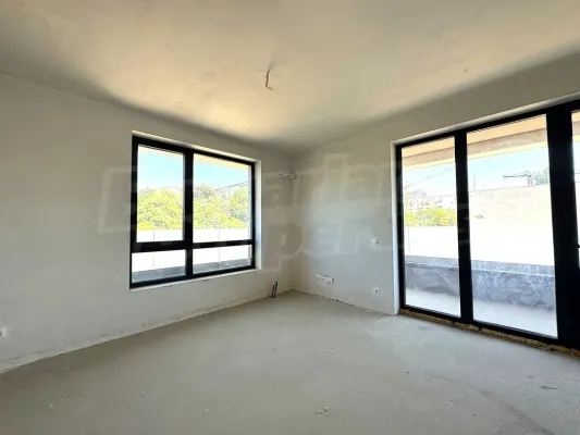 Stylish Sofia Apartment: Investment Gem in B-5 District. - Image 3