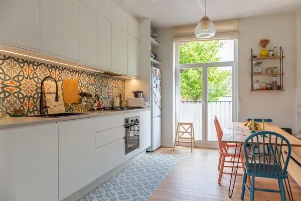 Charming 4-Bedroom House in Ukkel with Terrace and Garden - Image 1