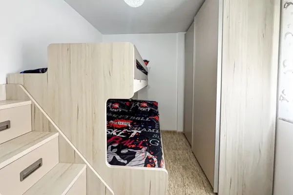 Spacious Refurbished Apartment in Vícar's Historic Center. - Image 3