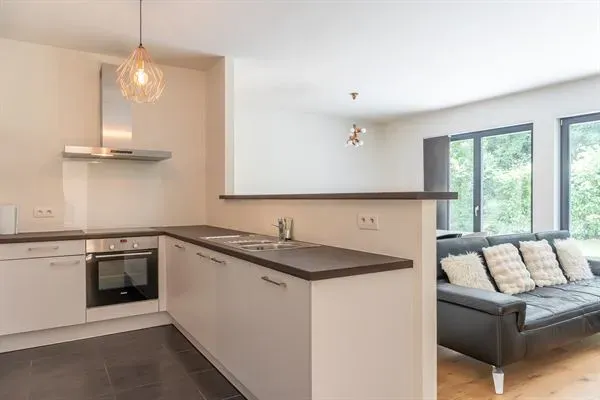 Ground Floor Gem: Garden &amp; Parking! - Image 3