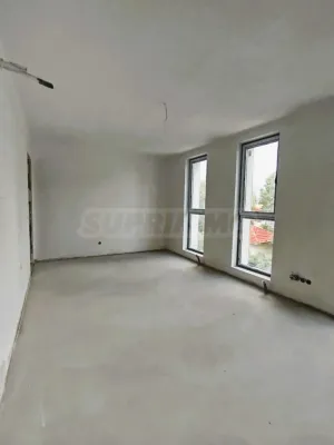 Spacious apartment in Sofia's new complex - Image 5