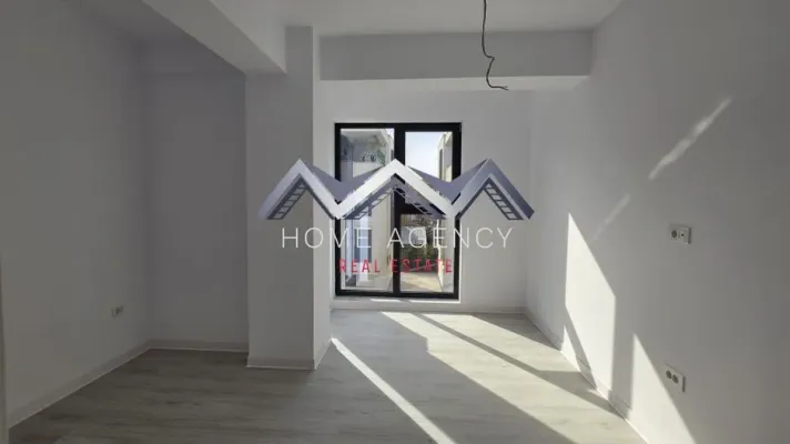 Spacious 2-Bedroom Apartment in Central Otopeni for Sale Now! - Image 1
