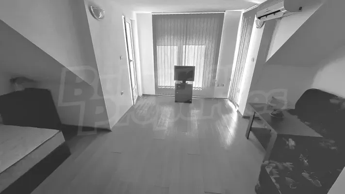 Fully Furnished Studio in Burgas, Near the Sea & City Center - Image 4