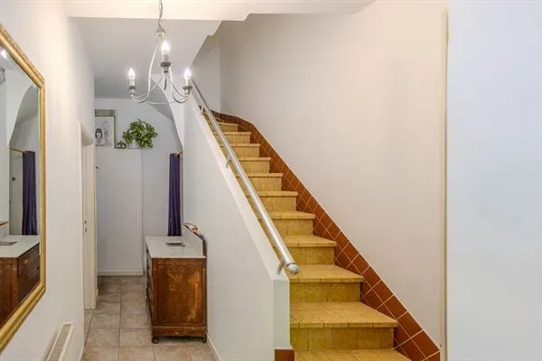 Spacious 3-Bed Anderlecht House with Terrace and Courtyard - €385,000 - Image 5