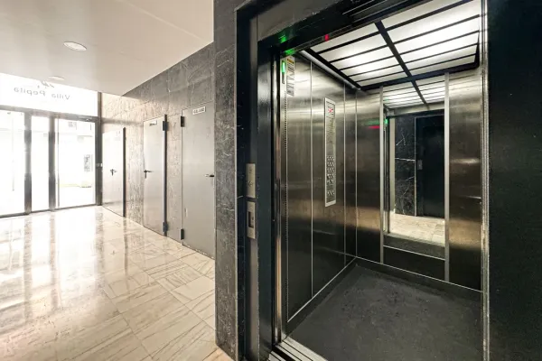 Apartment for sale in Almería - Image 2