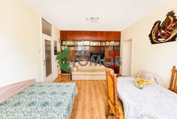 Stylish Two-Bedroom Apartment in Orbit District, Stara Zagora Bulgaria - Image 3