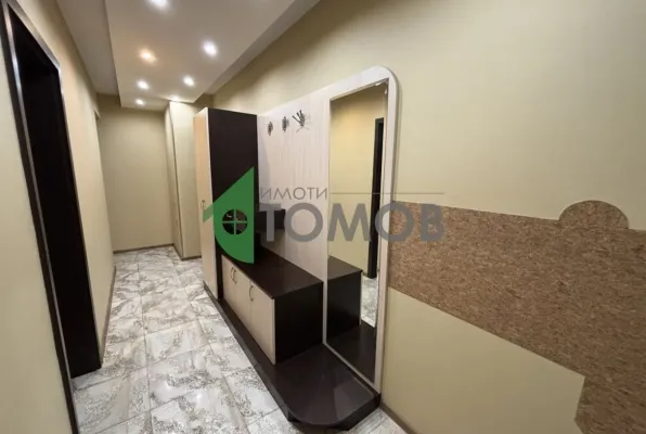 Spacious Fully Furnished Three-Bedroom Apartment in Stara Zagora - Image 1