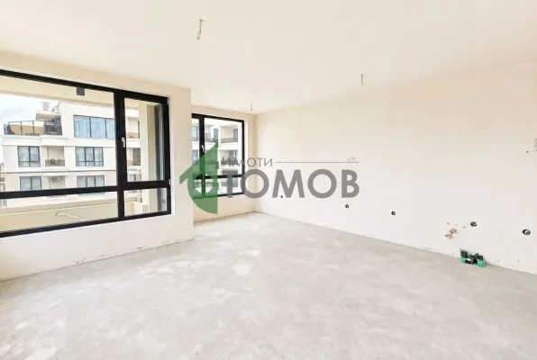 Spacious 3-Bedroom Apartment in New "Ayazmoto" Complex, Stara Zagora - Image 1