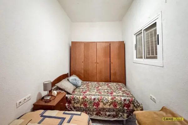 Apartment for sale in Almería - Image 1