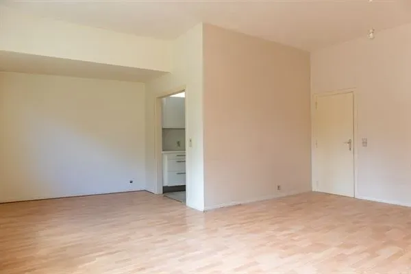 Apartment for sale in Ukkel - Image 4