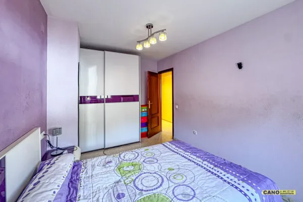 Almería Apartment: 3 Bed, 2 Bath, 84m² - Image 1