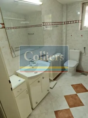 Spacious Belgrade Estate: 10 Bedrooms, Luxury Home for Sale - Image 4