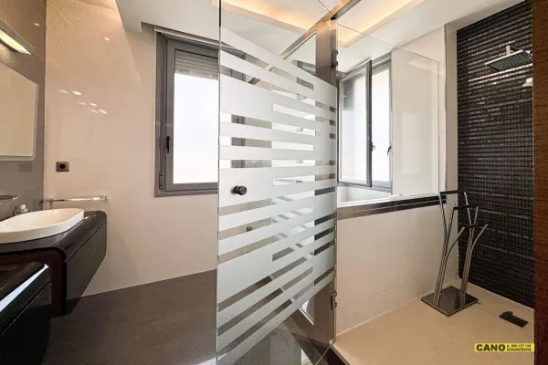 Apartment for sale in El Ejido - Image 3