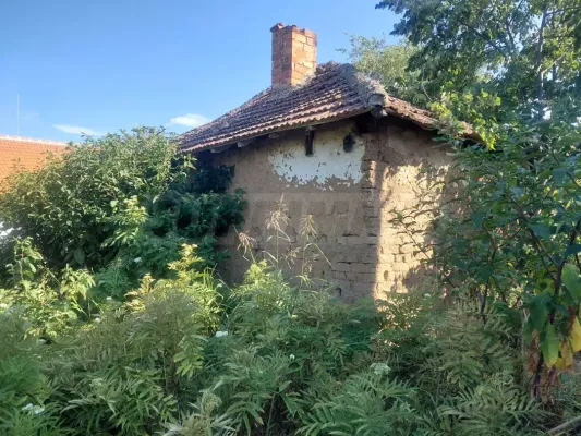 House for sale in Inovo - Image 1