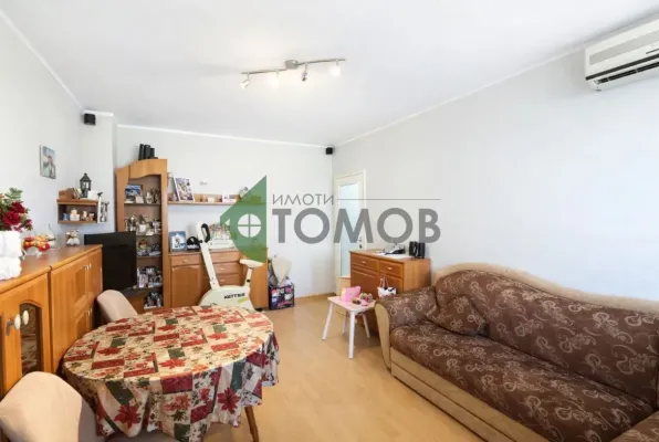 Spacious 3-Bedroom Fully Furnished Apartment in Stara Zagora Center - Image 3