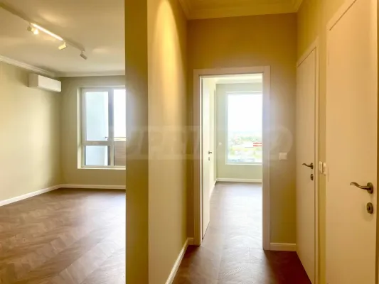 Apartment for sale in Burgas - Image 4