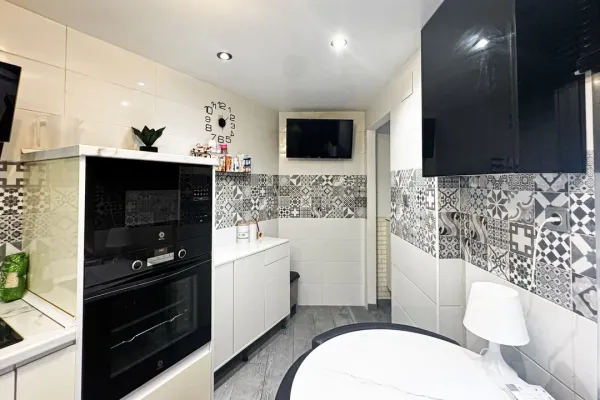 Apartment for sale in Almería - Image 1