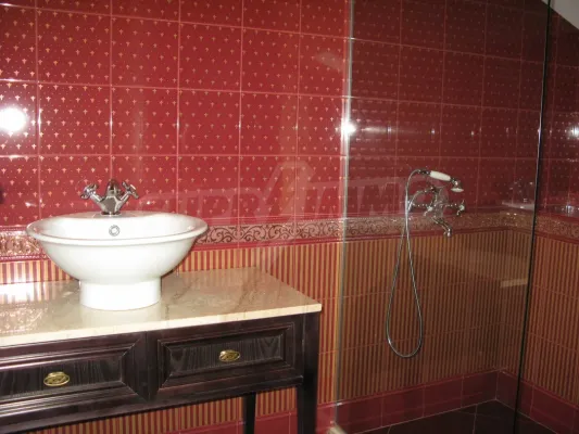 Luxury Four-Level Villa in Kirsiyaka District - Image 1