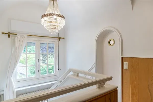 Spacious Villa with Independent Studio Near Prince d'Orange, Ukkel - Image 1