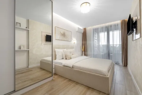 Lux Living: Stunning Designer Three-Bedroom Apartment in Plovdiv - Image 2