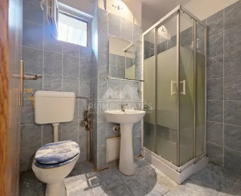 Spacious 2-Bedroom Apartment Near Obor Metro Station, Bucharest. - Image 5