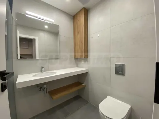 Modern 2-bed apartment near Paradise Mall - Image 1