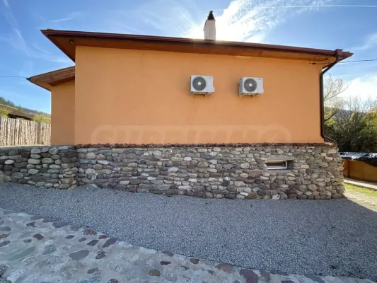 Renovated House with Pool & BBQ - 150k EUR - Image 3
