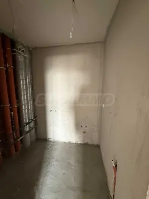 Modern apartment near Sofia Metro station. - Image 1