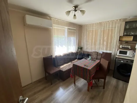 Fully furnished apartment near Vidin schools. - Image 2