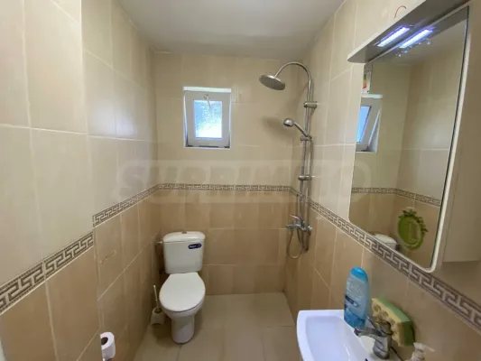 Fully furnished apartment near Vidin schools. - Image 4