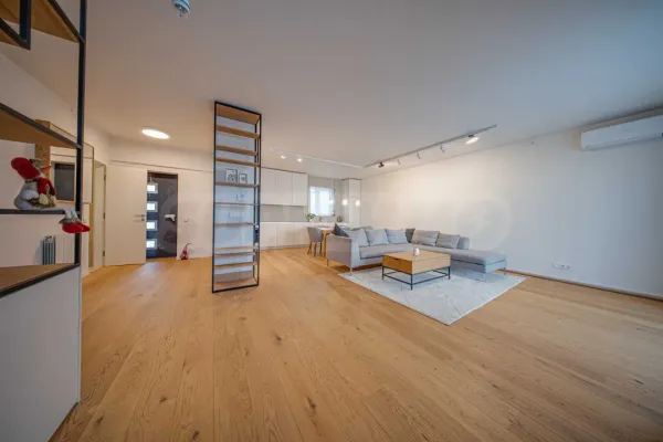 Modern Lozen House with Stunning Views - Image 3