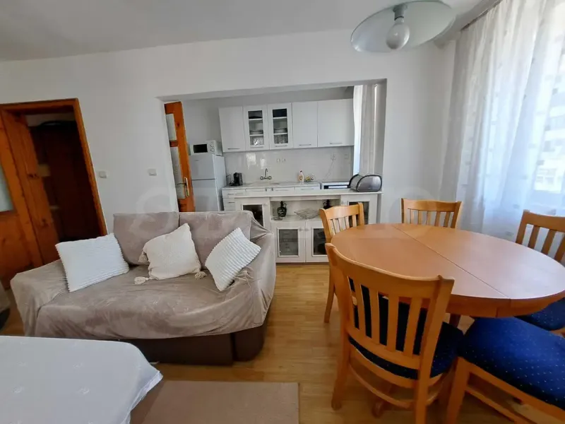 Spacious, Fully Furnished Apartment Near Burgas Sea Garden - Image 1