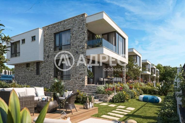 Spacious Seafront House in Burgas Kranevo - 3 Bedrooms, Unfurnished - Image 1