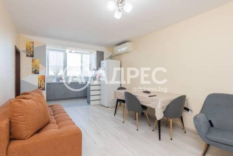 Spacious 3-Bedroom Fully Furnished Apartment in Varna's Troшеvo District - Image 1