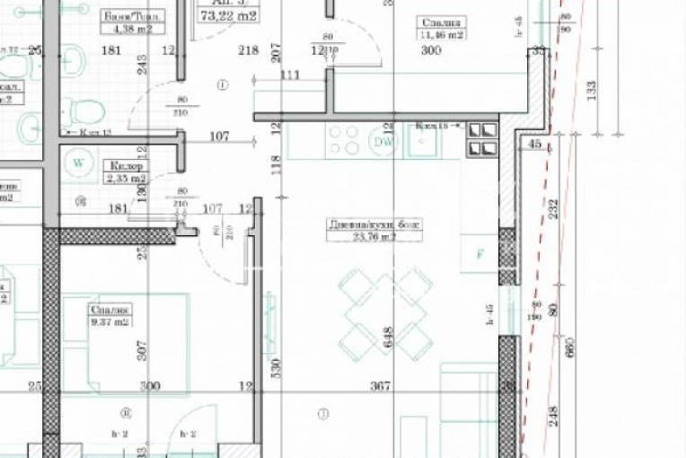 Spacious 3-Bedroom Apartment in Varna with Terrace & Amenities - Image 1