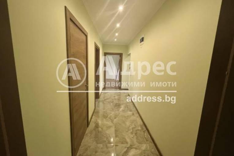 Spacious 3-Bedroom Apartment with Sea View in Varna's Lевски District - Image 1