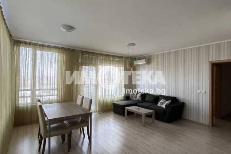 Fully Furnished 3-Bedroom Apartment in Plovdiv's Karshiya Quarter - Image 1