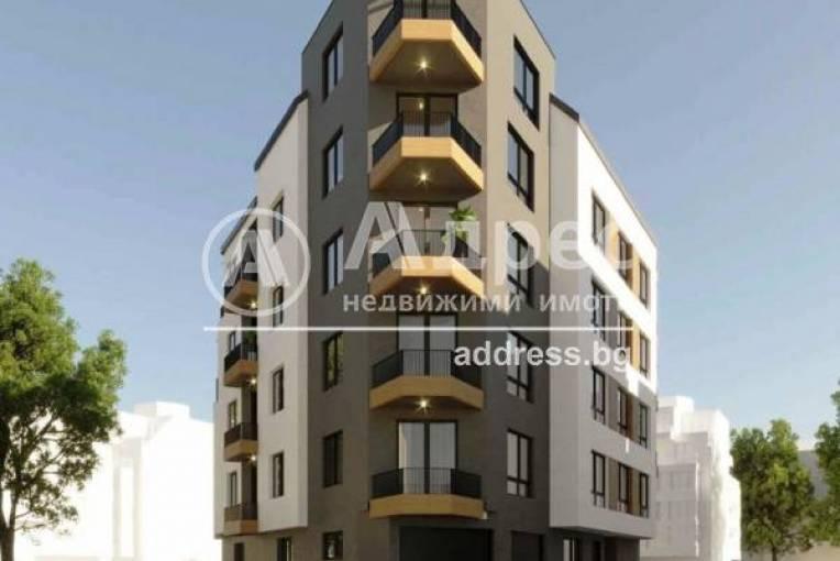 Spacious 3-Bedroom Apartment in Varna's Central Bazar Levski Area - Image 1