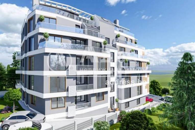 Spacious Modern Apartment in Varna with Stunning City Views - Image 1