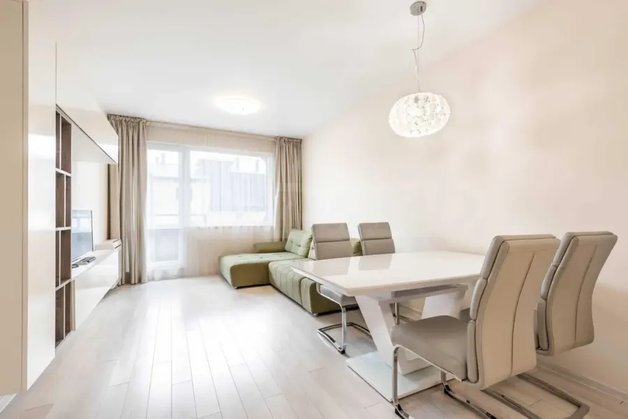 Stylish One-Bedroom Apartment in Varna’s “Briz” Complex - Image 1