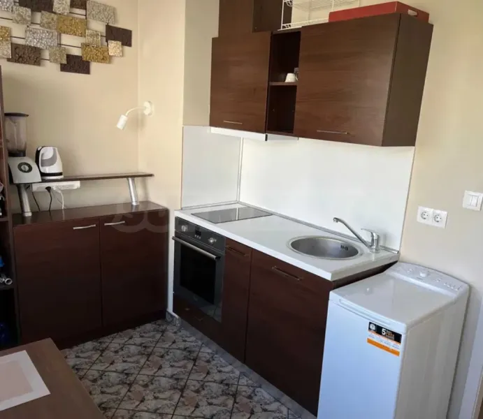 Spacious Fully Furnished Apartment in Sofia's Drvenitsa - Image 5