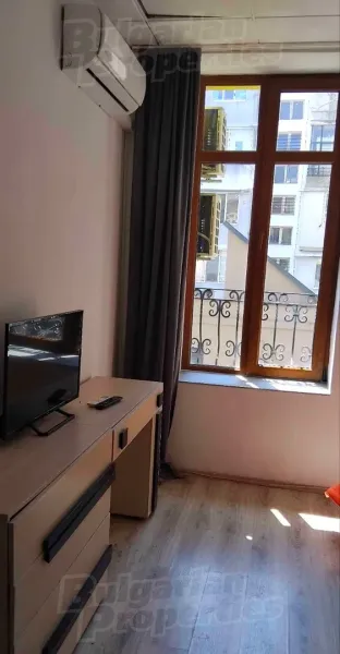 Stylish Fully Furnished Studio in Varna’s Grutska Mahala – 700 EUR - Image 5