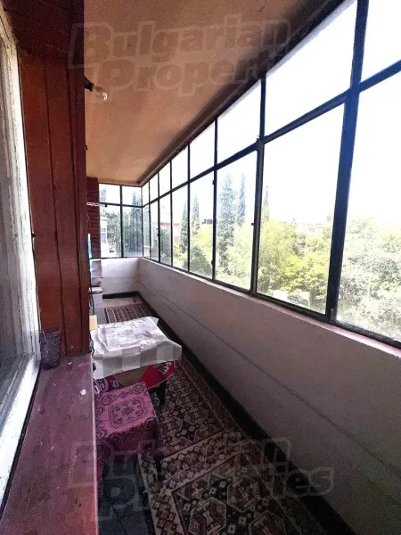 Spacious 3-Bedroom Apartment in Stara Zagora Center - For Sale - Image 3