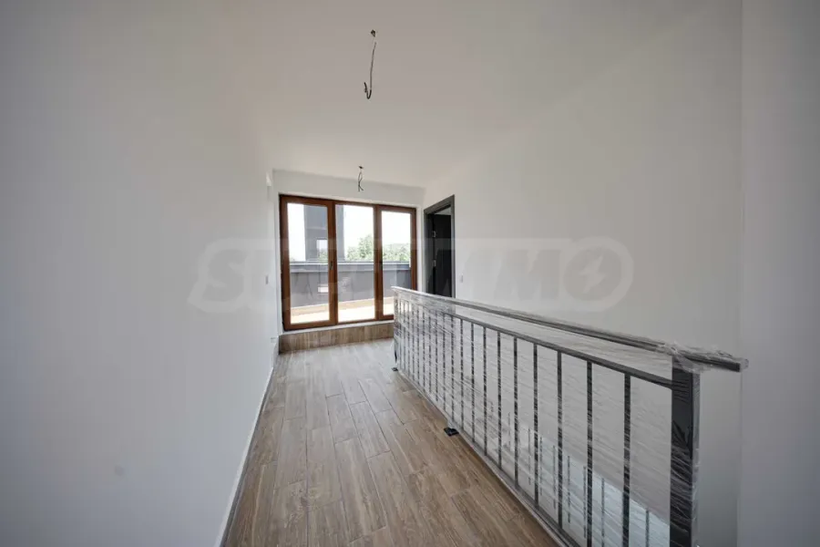 Spacious Mezonet in Slivnitsa Quarter, Sofia - 200m2 - Image 1