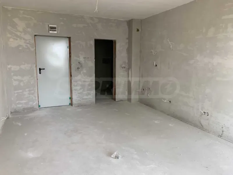 Apartment for sale in Burgas - Image 4