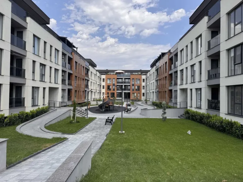 Bright 3-Bedroom Apartment in "Kaza Moderna" Complex - Image 1