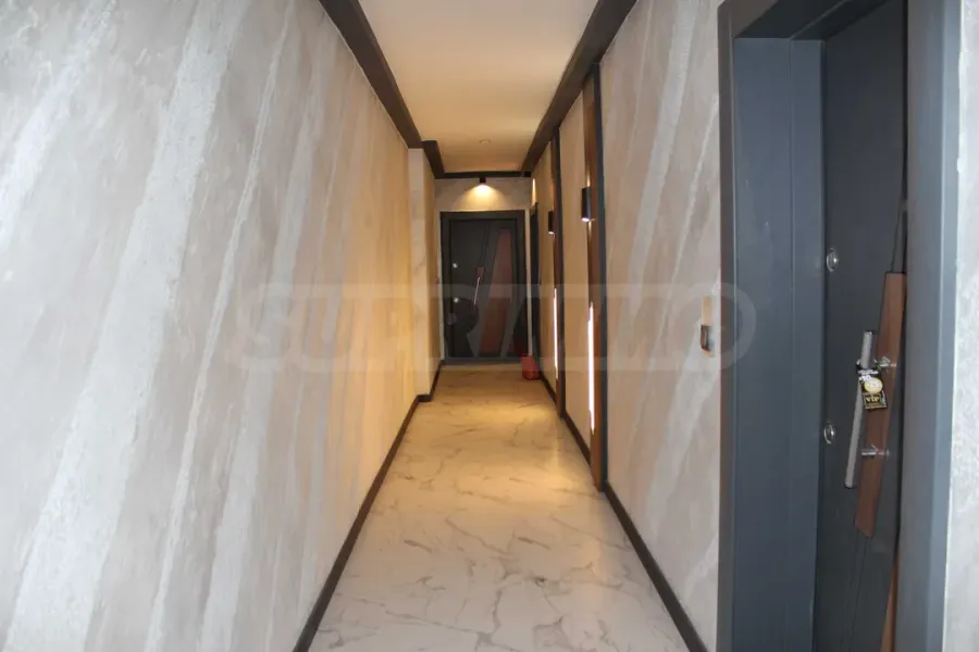 Luxury One-Bedroom Apartment in Plovdiv's Heart - €145,000 - Image 4