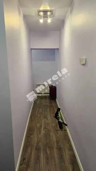 Spacious Fully Furnished 3-Bedroom Apartment in Varna's Levski District - Image 1